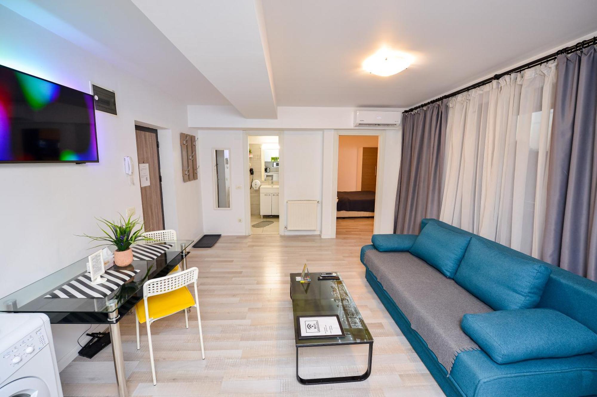 Dracula Adventure Tours Accommodation Букурещ Екстериор снимка